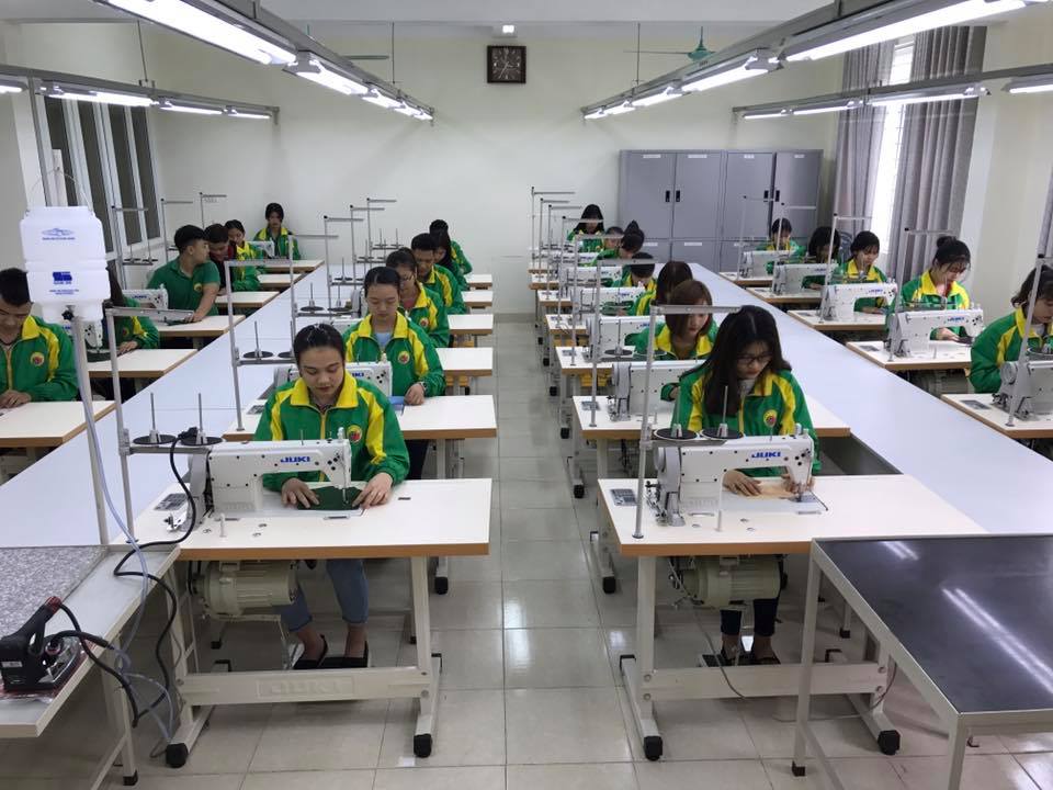Hệ thống xưởng may hiện đại